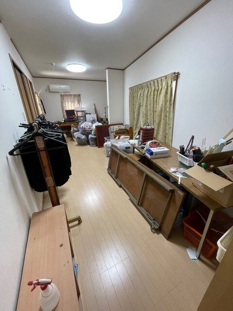 長崎市宿町に人気の平家戸建の物件が出ました★2016年に内装リフォーム済(*^^*)縦列駐車ですが3台以上駐車可能!日当り良好です☆彡