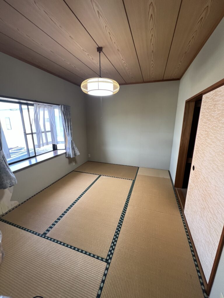 諫早市近隣に位置する森山町中古住宅★長閑な場所に佇む4LDK★2018年に浴室、洗面化粧台、エコキュート設置、外壁屋根塗装を行っています☆近隣には島原鉄道の駅や島原道路等交通アクセスも良好です★価格のご相談もお問合せください☆