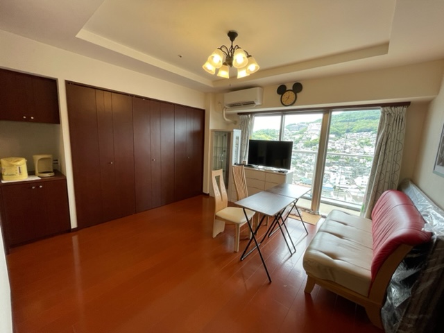 旭町のタワーマンション16階の角部屋です♪長崎の町が見渡せる眺望が魅力的(^^)夜景もきれいです☆1階にはスーパーがあり、長崎駅も徒歩圏内の生活便利地です☺