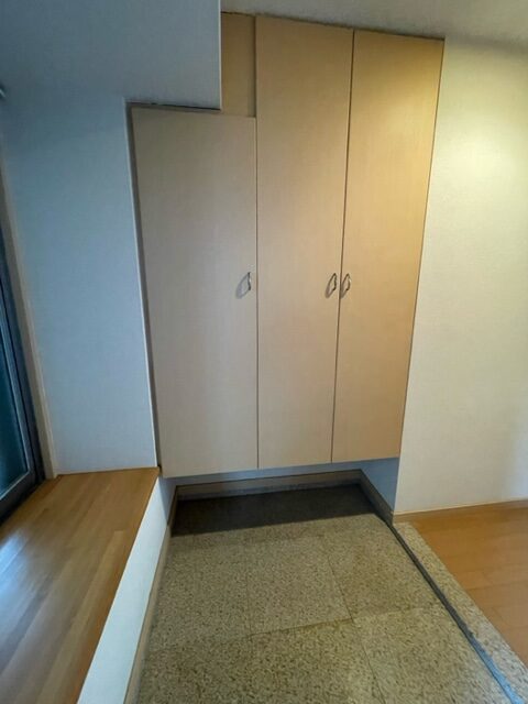 長崎市田中町売マンション♪14階の南東向きのお部屋のため、眺望・陽当たり良好です!駐車場も近隣2台目確保済♪(軽自動車月/5,000円)空き家となっておりますので内覧可能です!お気軽にお問い合わせください。