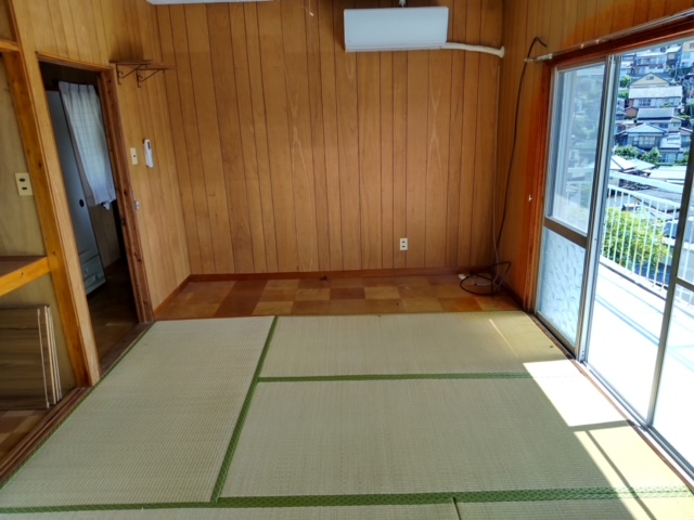 長崎市立山2丁目中古住宅☆オーナーチェンジ物件になります。現在、46,000円にて賃貸中。利回り14.1%です☆