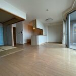 長崎市田中町売マンション♪14階の南東向きのお部屋のため、眺望・陽当たり良好です!駐車場も近隣2台目確保済♪(軽自動車月/5,000円)空き家となっておりますので内覧可能です!お気軽にお問い合わせください。
