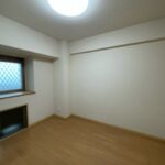 長崎市田中町売マンション♪14階の南東向きのお部屋のため、眺望・陽当たり良好です!駐車場も近隣2台目確保済♪(軽自動車月/5,000円)空き家となっておりますので内覧可能です!お気軽にお問い合わせください。