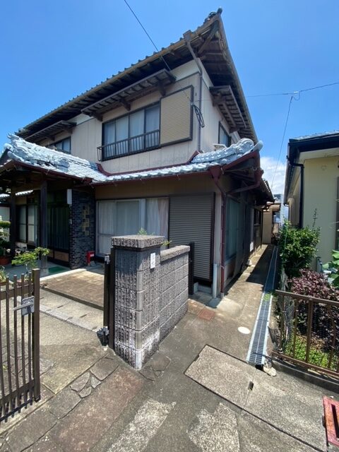 諫早市船越町♪建築条件なし売地☆マックスバリュ諫早中央店まで徒歩5分♪上山小学校・諫早中学校区♪本諫早駅や栄町アーケードまで徒歩圏内♪