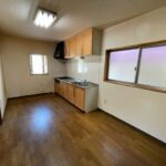 長崎市戸石町平屋住宅☆3DK☆バス停・スーパー・コンビニ徒歩圏内の良好な立地です☺小学校も徒歩3分♪