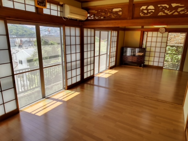 長崎市立山2丁目中古住宅☆オーナーチェンジ物件になります。現在、46,000円にて賃貸中。利回り14.1%です☆
