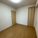 長崎市田中町売マンション♪14階の南東向きのお部屋のため、眺望・陽当たり良好です!駐車場も近隣2台目確保済♪(軽自動車月/5,000円)空き家となっておりますので内覧可能です!お気軽にお問い合わせください。