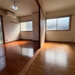 長崎市西小島2丁目売中古マンション★3階建ての最上階角部屋!駐車場軽自動車1台付(無料高さ制限180cmまで)、広々としたバルコニー、ペット飼育可能、空家となっておりますので内覧可能です。