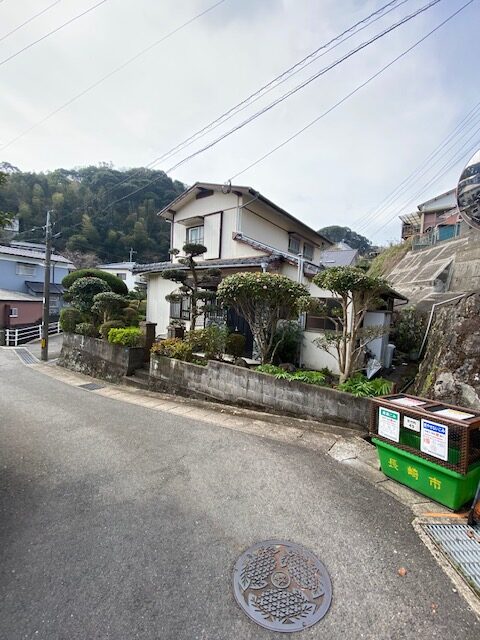 家屋を解体し、造成工事後のお引渡しとなります。